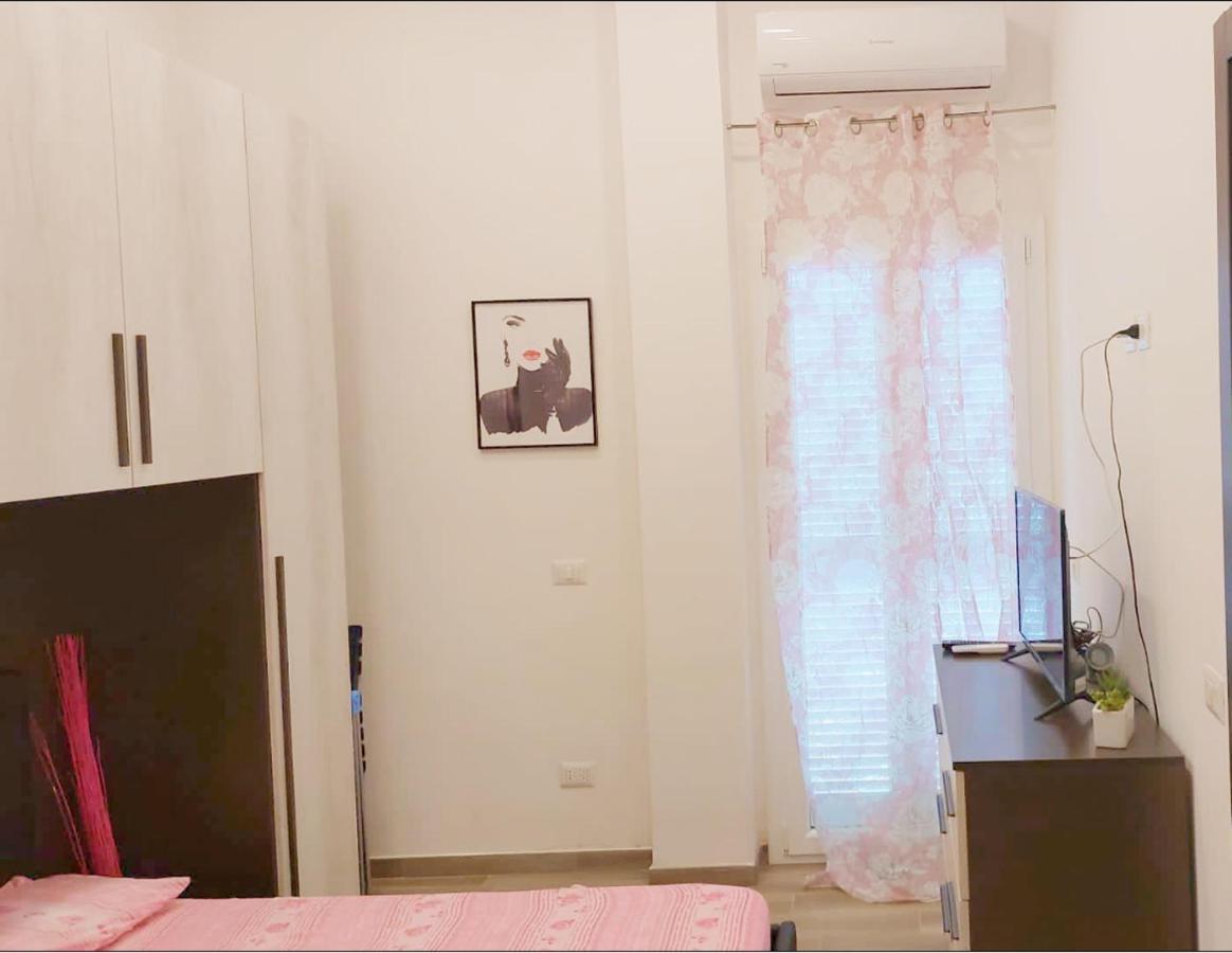 Holiday Home Roma Lacasadivalentina Екстер'єр фото